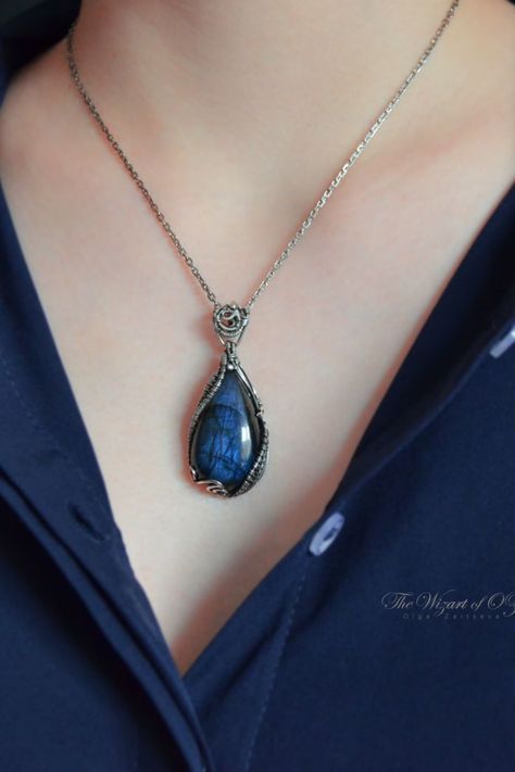 Fantasy Stone, Elven Style, Elven Fairy, Blue Stone Pendant, Wire Wrap Necklace, Fantasy Necklace, Elven Jewelry, Witch Necklace, Fairy Pendant