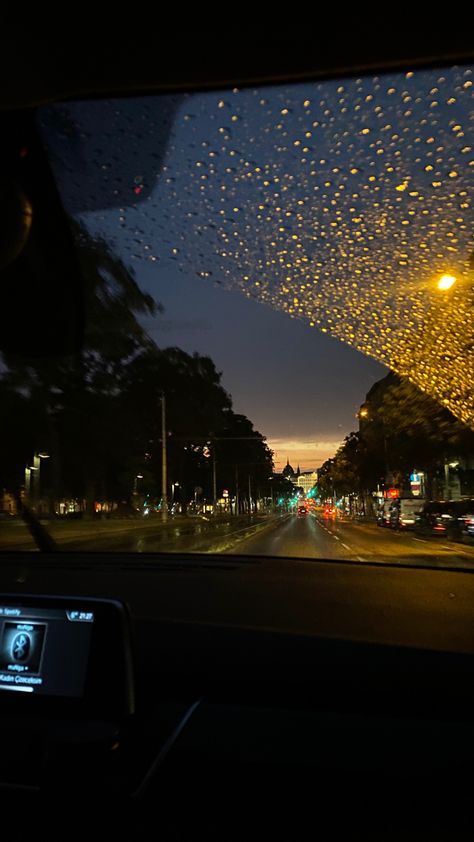 Sunroof Car Photography Aesthetic, Sunroof Car Photography, Car Road Trip Aesthetic, Car Photography Aesthetic, Driving In Rain, Wanna Listen To Some Tunes, Sunroof Car, Mall Aesthetic, Song Background