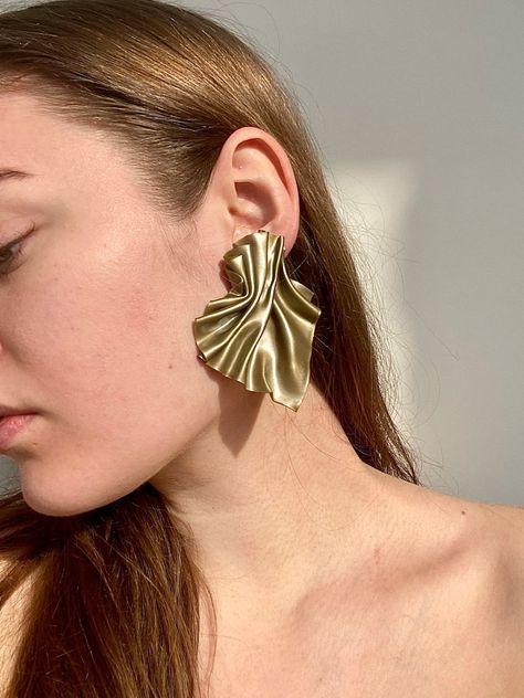 TALIA Polymer Clay Statement Earrings Metallic Jewelry - Etsy Trends Ss24, Brass Jewelry Design, Brass Jewelry Handmade, Sculptural Earrings, Cloth Earrings, Cercei Din Lut Polimeric, Fusion Jewellery, Movie Jewelry, Brass Jewellery Handmade