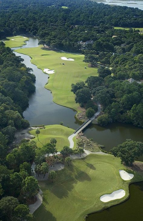 Golf Course Design, Beautiful Golf Courses, Golf Course Photography, Famous Golf Courses, Golf Academy, Golf Photography, Course Design, Public Golf Courses, Best Golf Courses