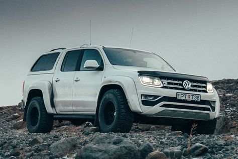 2019 Volkswagen Amarok AT35 By Arctic Trucks All Black Jeep, Ford Ranger 2014, Van Volkswagen, Volkswagen Amarok, Winter Driving, Black Jeep, Vw Amarok, Expedition Truck, Bmw E60