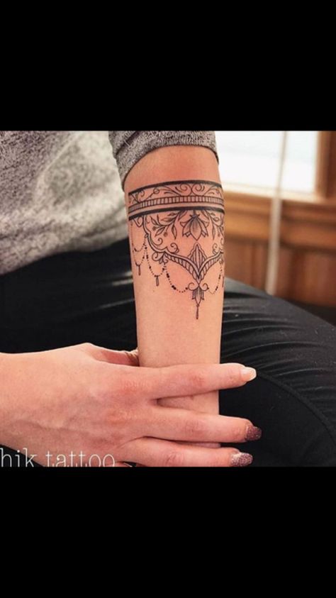 Armband tattoo Cuff Tattoo, Forearm Band Tattoos, Polynesian Tattoos, Geometric Tattoos, Inspiration Tattoos, Arm Band Tattoo, Tattoo Bracelet, Band Tattoo, Arm Tattoos