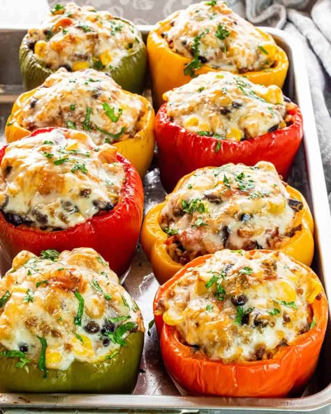 Southern Style Stuffed Bell Peppers, Mexican Style Stuffed Peppers, Southwestern Stuffed Bell Peppers, Stuffed Bell Peppers Mexican Style, Southwest Stuffed Bell Peppers, Stuffed Peppers Oven, Southwest Stuffed Peppers, Stuffed Pepper Recipes, Stuffed Peppers Beef