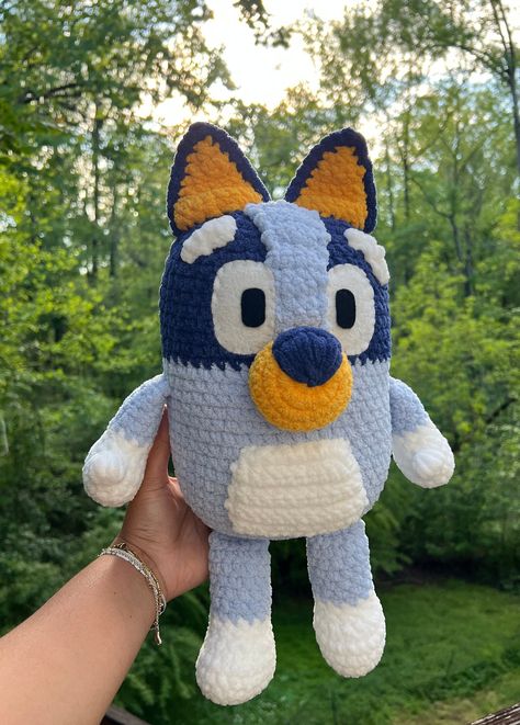 Stuffed Puppy Sewing Pattern, Bluey Free Crochet Pattern, Crochet Pokemon Plushies, Diy Crochet Plushies, Crochet Bluey Bingo Amigurumi Free Pattern Tutorial, Bluey Stuffed Animal, Crochet Bluey Free Pattern, Crochet Bluey Hat, Bluey Crochet Ideas