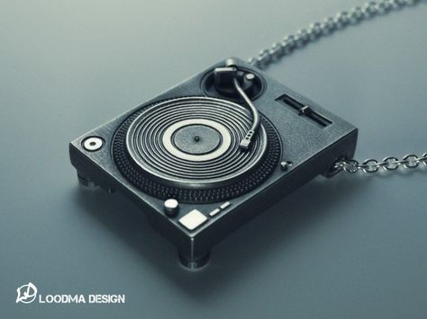 Turntable Necklace / SD Card Holder - Silver (925) Lp Player, Dj Room, Thrift Inspo, Jewellery Ideas, Room Box, Silver 925 Necklace, Handmade Sterling Silver, Key Chains, Silver Man