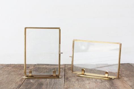 Elegant Gold Frames for Table Numbers Gold Table Numbers, Metal Picture Frames, Copper Frame, Frame Shelf, Gold Frames, Wedding Picture Frames, Frame Stand, Gold Picture Frames, Product Ideas