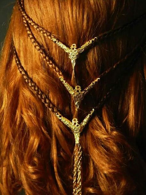 Aesthetic Sharer ZHR on X #design #jewelry #present #christmas #gift Viking Hair Jewelry, Hair Jewelry For Braids, Celtic Braid, Braided Headband Hairstyle, Viking Braids, Shaved Side Hairstyles, Viking Hair, Hair Collection, Retro Hairstyles