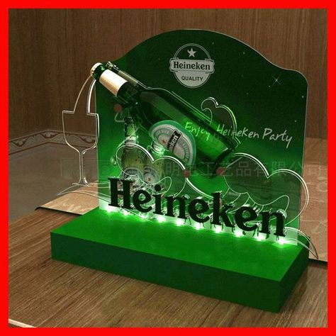 Bottle Stand Display, Beer Bottle Display, Product Display Ideas, Beer Heineken, Product Display Stand, Beer Display, Pos Design, Drink Display, Point Of Sale Display