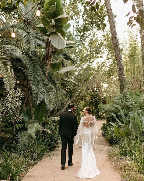 Wedding Venues in Southern California - SoCal Wedding Venues Best California Wedding Venues, Garden Wedding California, Tiny Wedding Venues, Chic Wedding Venues, Temecula Wedding Venues, Socal Wedding Venues, Orange County Wedding Venues, California Beach Wedding, Calamigos Ranch Wedding