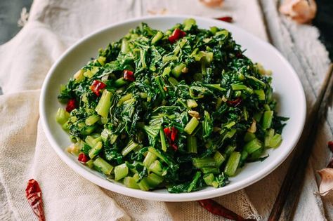 Stir-fried Chinese Mustard Greens (Xuelihong) Chinese Mustard Greens Recipe, Cooking Mustard Greens, Chinese Mustard, Woks Of Life, The Woks Of Life, Chinese Vegetables, Chinese Cabbage, Mustard Greens, Woks