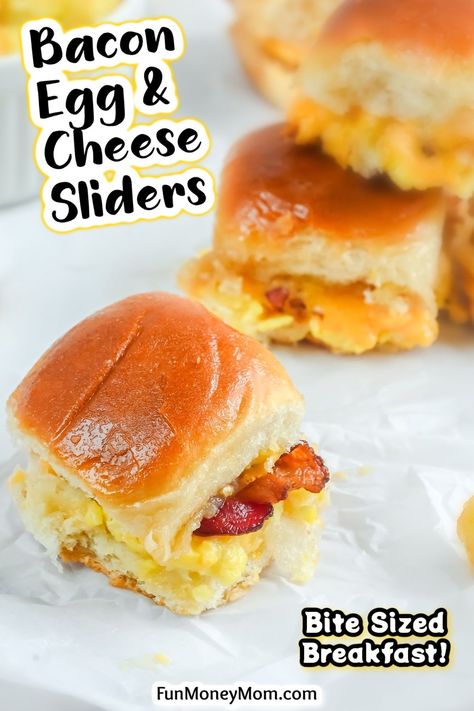 Bacon Egg And Cheese Sliders Hawaiian Rolls, Bacon And Egg Sliders, Easy Breakfast Sliders Hawaiian Rolls, Breakfast Sliders Hawaiian Rolls Bacon, Hawaiian Roll Egg Sliders, Breakfast Sliders With Maple Syrup, Egg Sliders Hawaiian Rolls, Breakfast Casserole With Hawaiian Rolls, Hawaiian Roll Recipes Breakfast