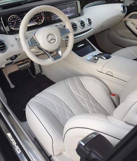 Tesla Car Models, Mercedes Benz Interior, Luxury Car Garage, Luxury Boat, Luxury Car Interior, Tesla Car, Mercedes Benz Cars, Luxury Lifestyle Dreams, Fancy Cars