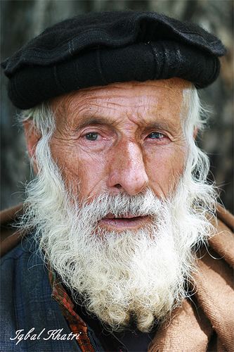 Kalash elder, Pakistan Old Man With Beard, Old Man Face, Old Man Portrait, Face Study, Old Faces, Face Reference, Model Face, Portrait Sketches, Face Expressions