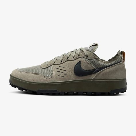 Nike Lifestyle Shoes, Best Gym Shoes, Best Suits For Men, New Car Accessories, Nike Dresses, Cargo Khaki, Nike Vintage, Gym Shoes, Men's Backpack