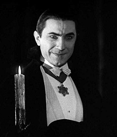 Dracula 1931 Aesthetic, Dracula 1931 Bela Lugosi, Horror Of Dracula 1958, Vintage Vampire Art, Bella Lugosi Dracula, Dracula Pictures, Vampire Man Art, Historical Vampire, Vampire Pics