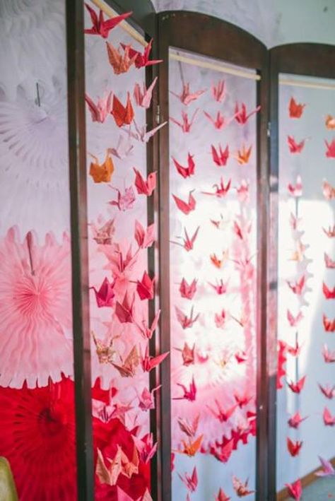 Japanese Themed Party, Sushi Station, Japanese Theme Parties, Asian Party Themes, Chinese Cherry Blossom, Japan Party, Cherry Blossom Party, Ombre Colour, Chinese Party