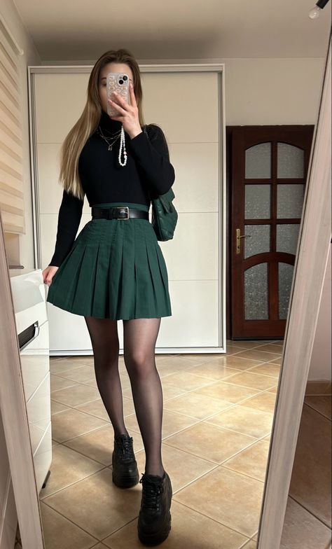 Green mini skirt outfit