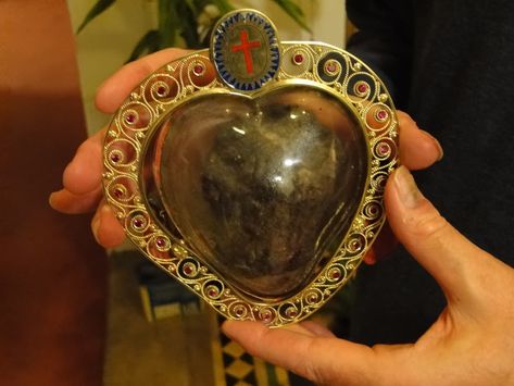 The World’s Grossest Catholic Relics Catholic Horror Aesthetic, Mexican Catholic Aesthetic, Gothic Catholic Aesthetic, Roman Catholic Aesthetic, Catholic Core Aesthetic, Dark Catholic Aesthetic, Catacomb Saints, Religious Horror, Relics And Artifacts