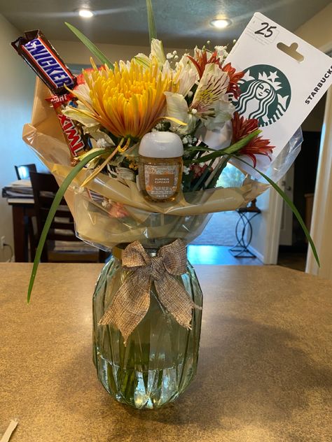 Gift Baskets For Sister Birthday, Teacher Appreciation Gifts Gift Cards, Flower Vase Gift Ideas, Mother’s Day Flower Vase Ideas, Starbucks Gift Card Bouquet, Mother’s Day Gift Bags For Coworkers, Teacher Appreciation Bouquet Ideas, Gift Basket For Teacher Appreciation, Nothing Bundt Cake Gift Ideas