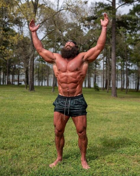 Liver King Height Liver King, He Lives, Social Media Stars, Modern Life, Health Coach, Bodybuilder, Junk Food, Syrup, Influencer