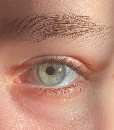 Grunge Dark Academia, Hazel Green Eyes, Beautiful Eyes Color, Youtube Banner Design, Human Eye, Aesthetic Blue, Gorgeous Eyes, Blue Eye, Pretty Eyes