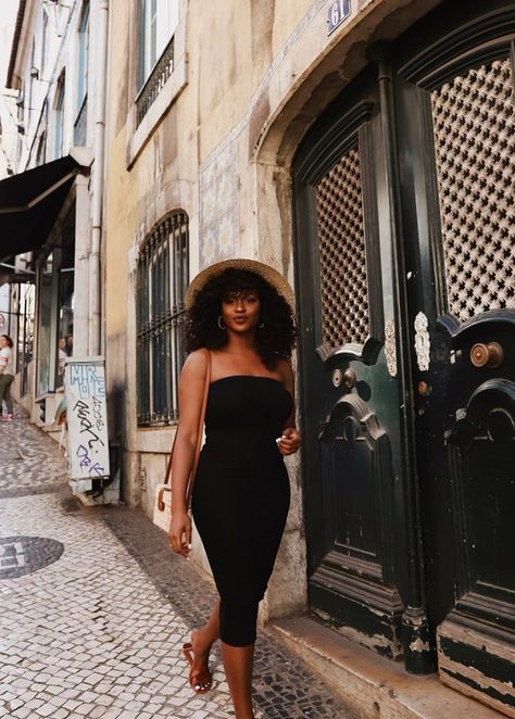 Black Femininity, Looks Black, Black Women Fashion, How To Pose, Looks Style, Lisbon, Summer Looks, Classy Outfits, Spring Summer Fashion