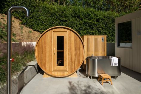 Sleek Bathroom, Cold Plunge, Barrel Sauna, Ice Bath, Outdoor Sauna, Ice Baths, Jason Statham, Building A New Home, Wood Ceilings