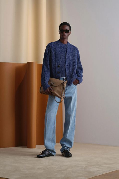 Tod's Spring 2025 Menswear Collection | Vogue Menswear Runway, Embellished Jeans, Menswear Collection, Mens Accessories Fashion, Field Jacket, Fashion Show Collection, Model Agency, Business Fashion, Milan Fashion Week