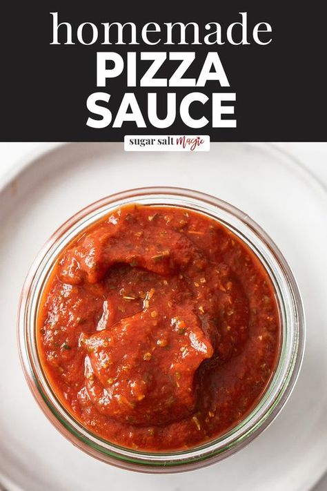 There are few things easier than this homemade pizza sauce. With just 6 ingredients and 5 minutes you can make your own pizza sauce from scratch. Simple Pizza Sauce Recipe, Easy Pizza Sauce Quick, How To Make Pizza Sauce, Diy Pizza Sauce, Making Pizza Sauce, Pizza Sauce Recipe Homemade, Pizza Sauce Recipe Easy, Best Pizza Sauce Recipe, Canning Pizza Sauce