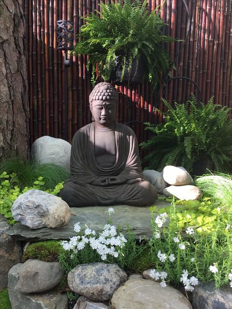 Backyard Meditation Garden, Japanese Garden Backyard, Dry Landscape, Bali Garden, Small Japanese Garden, Japanese Garden Landscape, Buddha Garden, Zen Garden Design, Meditation Garden