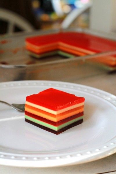 seven layer jello Turned out really well. About 40 minutes for the pure jello layers to harden Layer Jello, Rainbow Jello Recipe, Layered Jello Recipe, Orange Jello Salads, Jello Mold Recipes, Rainbow Jello, Jello Flavors, Layered Jello, Jello Dessert Recipes