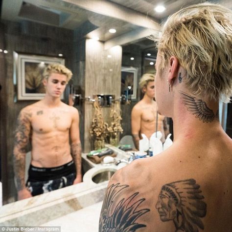 Feeling reflective? Justin Bieber is wowing crowds in North America with his slick dance m... Justin Bieber Purpose, Justin Bieber Style, Justin Bieber Images, Justin Bieber Photos, Justin Bieber Pictures, Jaden Smith, I Love Justin Bieber, Justin Beiber, Love Justin Bieber