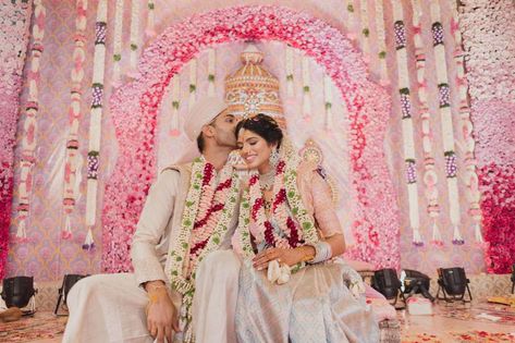 South Indian Couple, Classic Floral Wedding, Pastel Saree, Hyderabad Wedding, Lehenga Jewellery, Indian Couple, Shot Ideas, Couple Shots, Bridal Photos