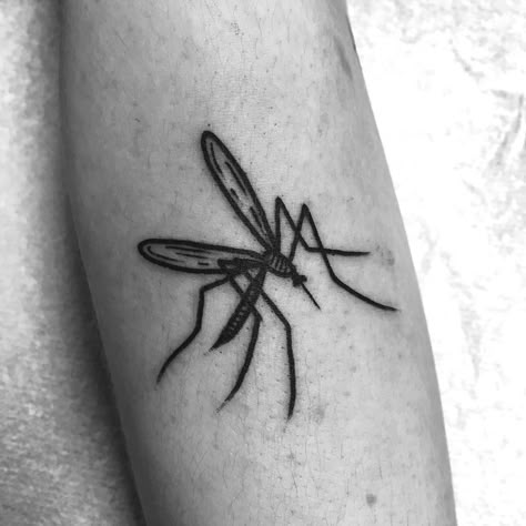 Simple Bug Tattoo Ideas, Traditional Mosquito Tattoo, Mosquito Tattoo Ideas, Simple Insect Tattoo, Stick Bug Tattoo, Simple Bug Tattoo, Small Bug Tattoo, Bug Tattoo Design, Mosquito Tattoo