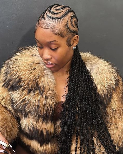 Yall?? 🤔 💭 (SWIPE) 👉 ‼️The Alicia Keys braids 🔥🔥_____Follow @letstalkhairs on tiktok. @letstalkhairs promotes hairstyles, hair fashion and discussions 📩DM FOR DIFFERENT PROMO/ADS PACKAGES AVAILABLE ______________________ ✂️Featured stylist: @thehairhvstlr 📍: London, UK 🇬🇧 DM HER 👆 FOR THIS STYLE ______________________ IGNORE #braids #braidstyles #hair #naturalhairstyles knotless braids, protectivestyles, #slidelllabraider #slidellbraider High Point, NC Braider High Point, NC Hairstyli... Alicia Keys Hairstyles, Black Hair Inspiration, Lemonade Braids Hairstyles, Teenage Hairstyles, Sleek Ponytail Hairstyles, Goddess Braids Hairstyles, Hair Scarf Styles, Braided Cornrow Hairstyles, Quick Braided Hairstyles