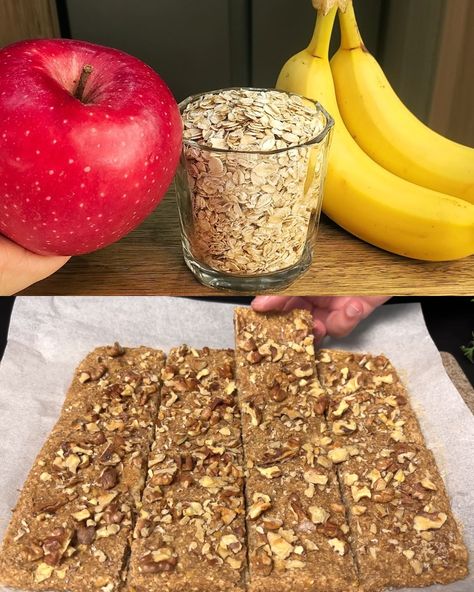 Oatmeal, Apple, and Banana Bake - Greenku Recipes Banana Apple Recipes, Apple Oat Recipes, Baked Oatmeal Recipes Healthy, Banana Oatmeal Recipe, Banana Oatmeal Bars, Apple And Banana, Banana Recipes Easy, Oatmeal Dessert, Baked Apple Oatmeal