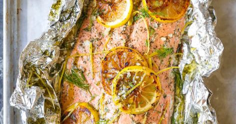 Lemon Dill Salmon in Foil - Damn Delicious Healthy Grilled Chicken Recipes, Salmon In Foil Recipes, Lemon Dill Salmon, Soy Ginger, Ginger Salmon, Dill Salmon, Salmon In Foil, Creamy Dill Sauce, Salmon Spices