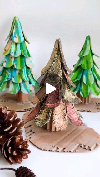 🌿 Nicky🌻| eco crafts for my littlies and me! on Instagram: "🎄 Egg carton Christmas trees 🎄 ✨Save for the weekend!  I do love Christmas decorations, and what could be better than these low-stress process art recycled Christmas trees which you can make this festive season with your littlies 🥰 who needs plastic bottle brush trees!!  I first shared this idea last year when I made one for my Nan. Charlotte helped me then, and she had great fun messing around with the paint. Painting the peaks of the egg boxes before removing them really does contain the mess!! It's a 2 stage project as the egg boxes will need to dry overnight so factor this in!  Materials: 🎄 Egg cartons - I used 3x half dozen egg boxes (6 peaks) for the smaller trees which have about 4 layers. The original tree I made use Christmas Tree Made From Cardboard Boxes, Egg Carton Poinsettia, Christmas Tree Egg Carton, Egg Carton Decorations, Craft From Egg Carton, Egg Carton Christmas Decorations, Egg Box Christmas Craft, Christmas Decoration Kindergarten, Diy Christmas Decorations From Recycled Materials