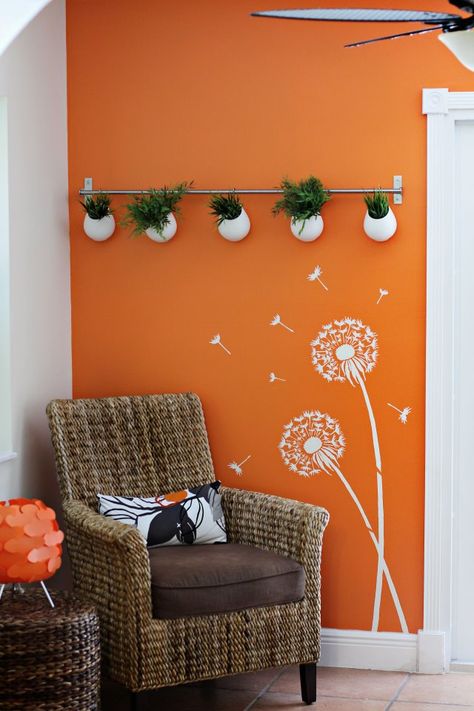 Orange Wall Interior Design, Orange Wall Design, Orange Painted Rooms, Orange Wallpaper For Walls, Orange Stencil Wall, Orange Geometric Wall, Orange Painted Walls, Orange Accent Walls, Orange Room