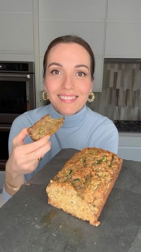 Instagram Stella Drivas, Hungry Happens, Zucchini Banana, Zucchini Banana Bread, Healthy Zucchini, Pumpkin Pies, Zucchini Bread Recipes, Healthy Bread, Healthy Bites