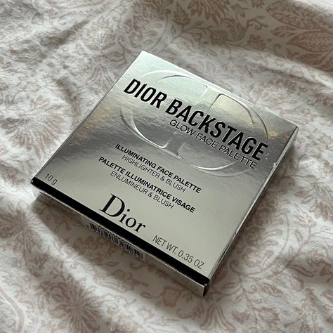 Mirror Packaging, Dior Backstage Glow Face Palette, Highlighter And Blush, Aesthetic Dior, Makeup Dior, Dior Cosmetics, Silver Makeup, Dior Backstage, Dior Girl