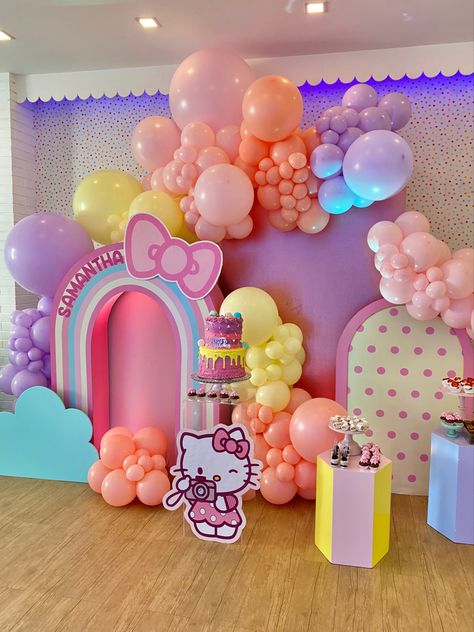 Hello Kitty Party Table Decor, Sanrio Party Backdrop, Hello Kitty Unicorn Party, Cinamoroll Birthday Decoration, Hello Kitty Party Ideas Diy, Sanrio Balloon Arch, Hello Kitty Rainbow Party, Hello Kitty Mermaid Party, Hello Kitty Carnival Theme