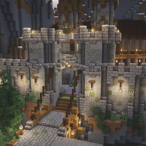 Castle On Minecraft, Minecraft Castle Drawbridge, Minecraft Castle Village Ideas, Copper Castle Minecraft, Castle On Mountain Minecraft, Minecraft Castle Bridge Ideas, Castle Aesthetic Minecraft, Cobblestone Castle Minecraft, Castles Minecraft Ideas