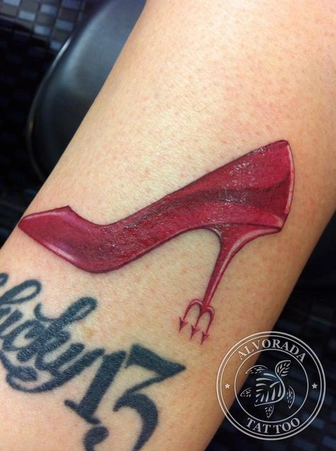 Prada Tattoo, Heels Tattoo, Heel Tattoos, Jen Jen, Print Tattoos, Body Art Tattoos, Jesus Fish Tattoo, Tatting, Body Art