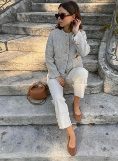 Tweed Jacket Outfit, Jacket Outfit Ideas, Ballet Flats Outfit, Outfit Ideas 2024, London Kensington, Flats Outfit, Jacket Outfit, Looks Chic, Mode Inspiration