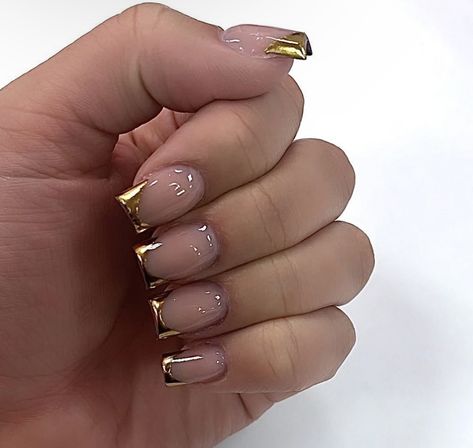 Gold French Tips, Cut Dog Nails, Gold French Tip, Rave Nails, Short Coffin Nails Designs, Acrylic Nails Almond Shape, Henna Nails, Gold Acrylic Nails, Nail Trimming