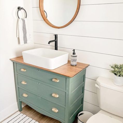 10 DIY Bathroom Vanity Ideas | The Family Handyman Diy Bathroom Vanity Ideas, Upcycled Bathroom Vanity, Reclaimed Wood Bathroom Vanity, Dresser Vanity Bathroom, Vintage Bathroom Vanity, Bathroom Vanity Ideas, Painted Vanity Bathroom, Painting Bathroom Cabinets, Bathroom Vanity Decor