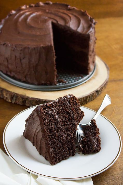 Devilish Chocolate Cake Choco Diavolo - Munaty Cooking Choco Moist Cake, Best Moist Chocolate Cake, Moist Chocolate Cake Recipe, Chocolate Cake From Scratch, The Best Chocolate Cake, Baked Desserts, Chocolate Cake Recipe Moist, Cake From Scratch, Best Chocolate Desserts