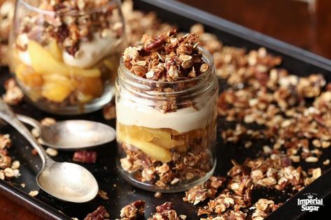 Individual Apple Crisp Trifles | Imperial Sugar Individual Apple Crisp, Sautéed Apples, Halloween Sugar Cookies Decorated, Crisp Desserts, Halloween Cookie Recipes, Halloween Sugar Cookies, Dessert In A Jar, Fall Gathering, Cookie Cups