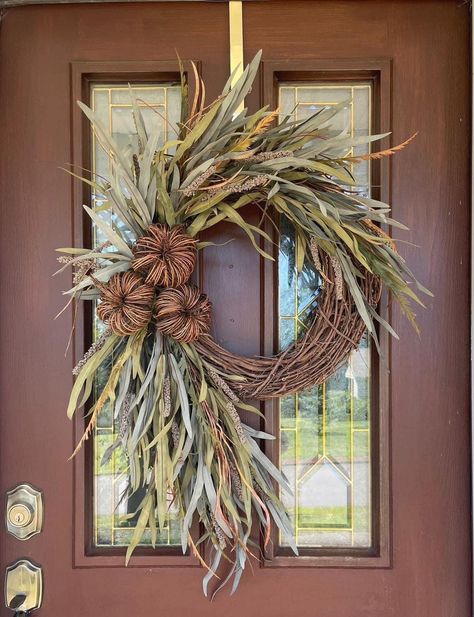 4’ Wreath, Wreaths For Fall 2024, Late Summer Door Wreath, Rustic Grapevine Wreath Ideas, Fall Wedding Wreaths For Door, Large Fall Wreath, Broomcorn Wreath, Green Autumn Decor, Fall Outdoor Wreaths